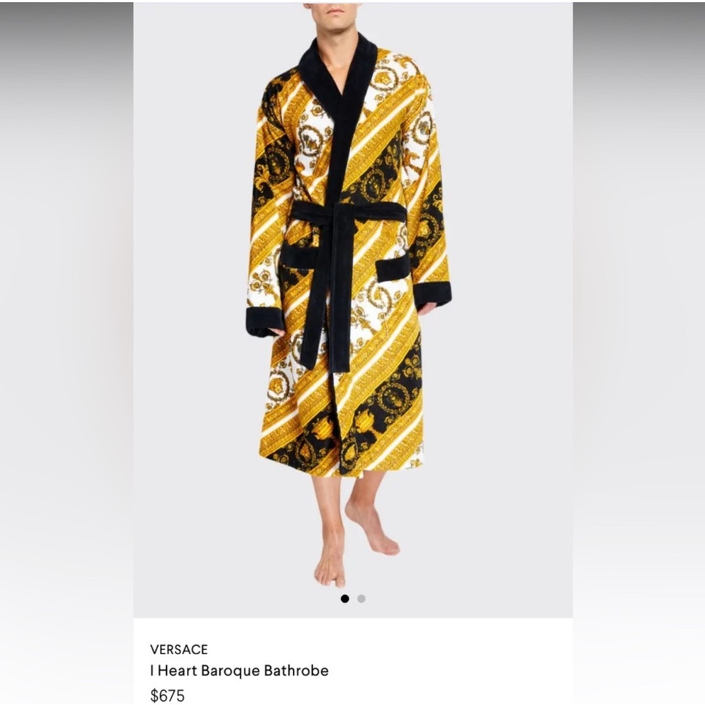 Versace 
I Heart Baroque Robe